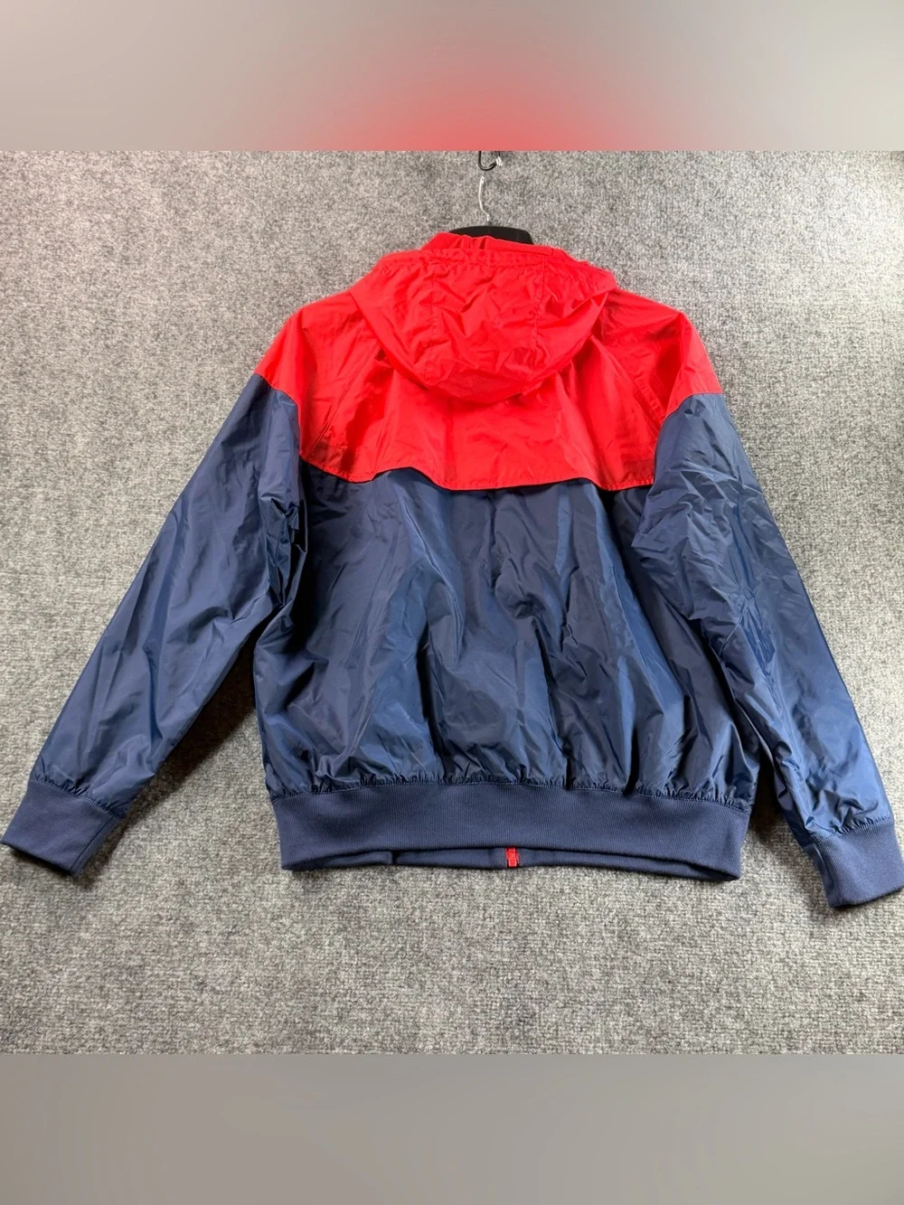 Nike Men’s Medium Windrunner Red Navy Hooded Full Zip Jacket